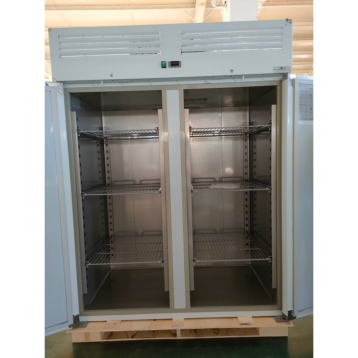 Commercial Refrigerator Upright Cabinet Double Door 1375L (GN1410TN)